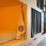 Plea House Хостел