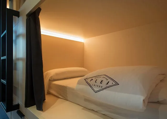 Plea House Albergue *